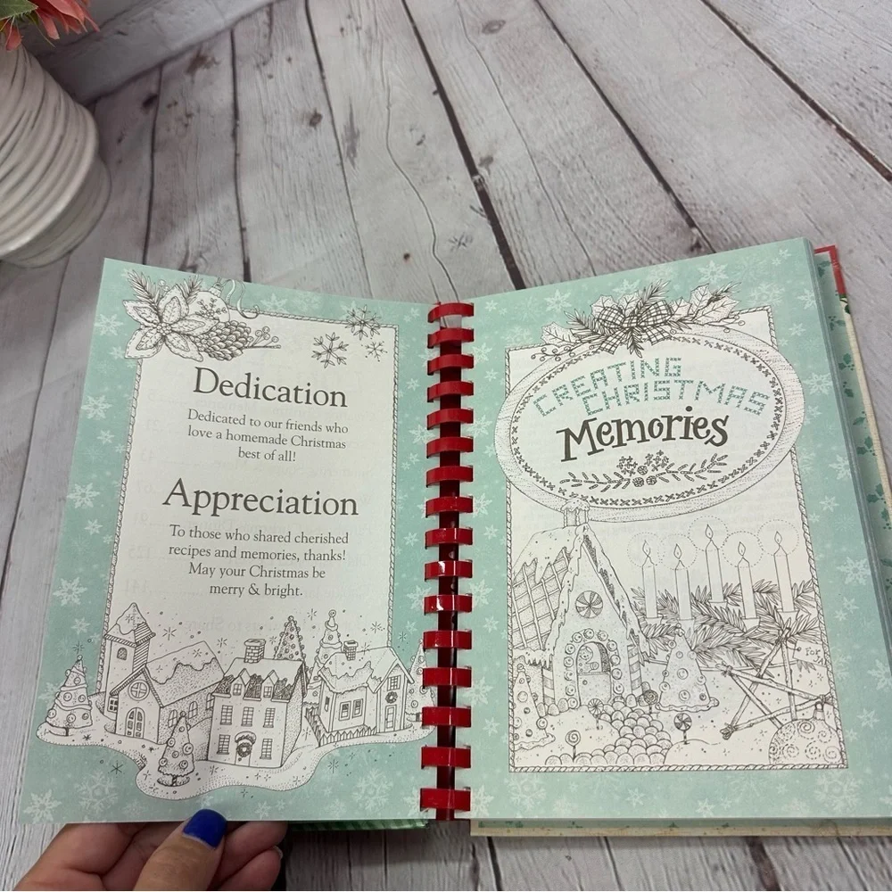 vintage Gooseberry Patch Homemade Christmas Cookbook hardcover spiral bound